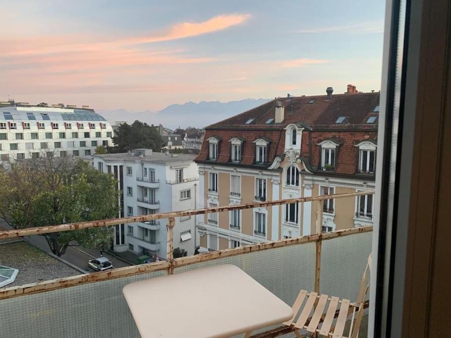 Beautiful Studio 2 Minutes From The Train Station Apartment Lausanne Exterior photo